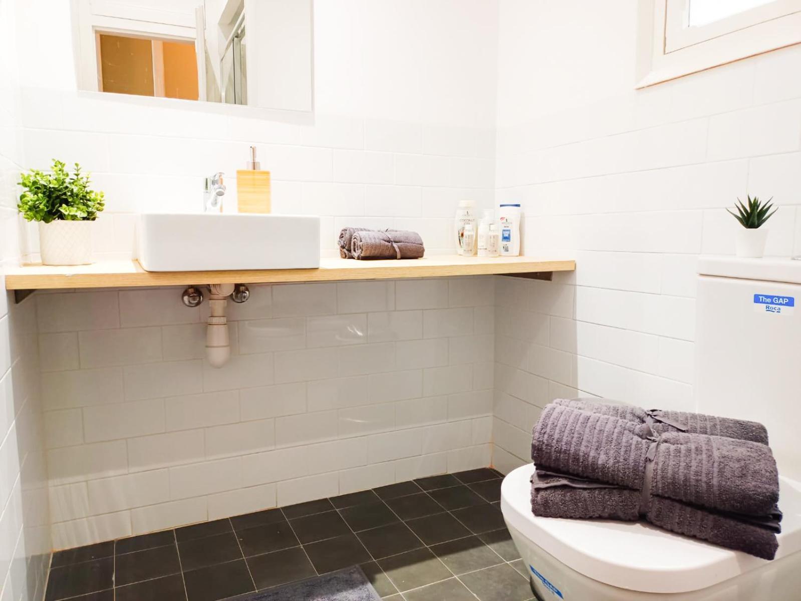 Private Rooms By Plaza Catalunya Barcelona Luaran gambar