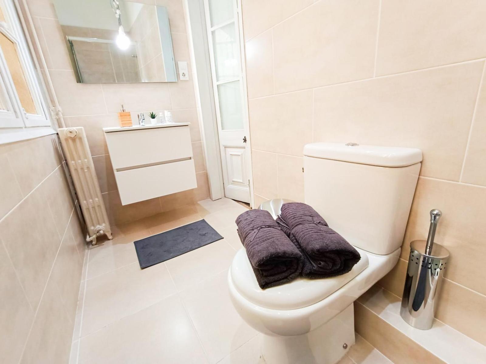 Private Rooms By Plaza Catalunya Barcelona Luaran gambar
