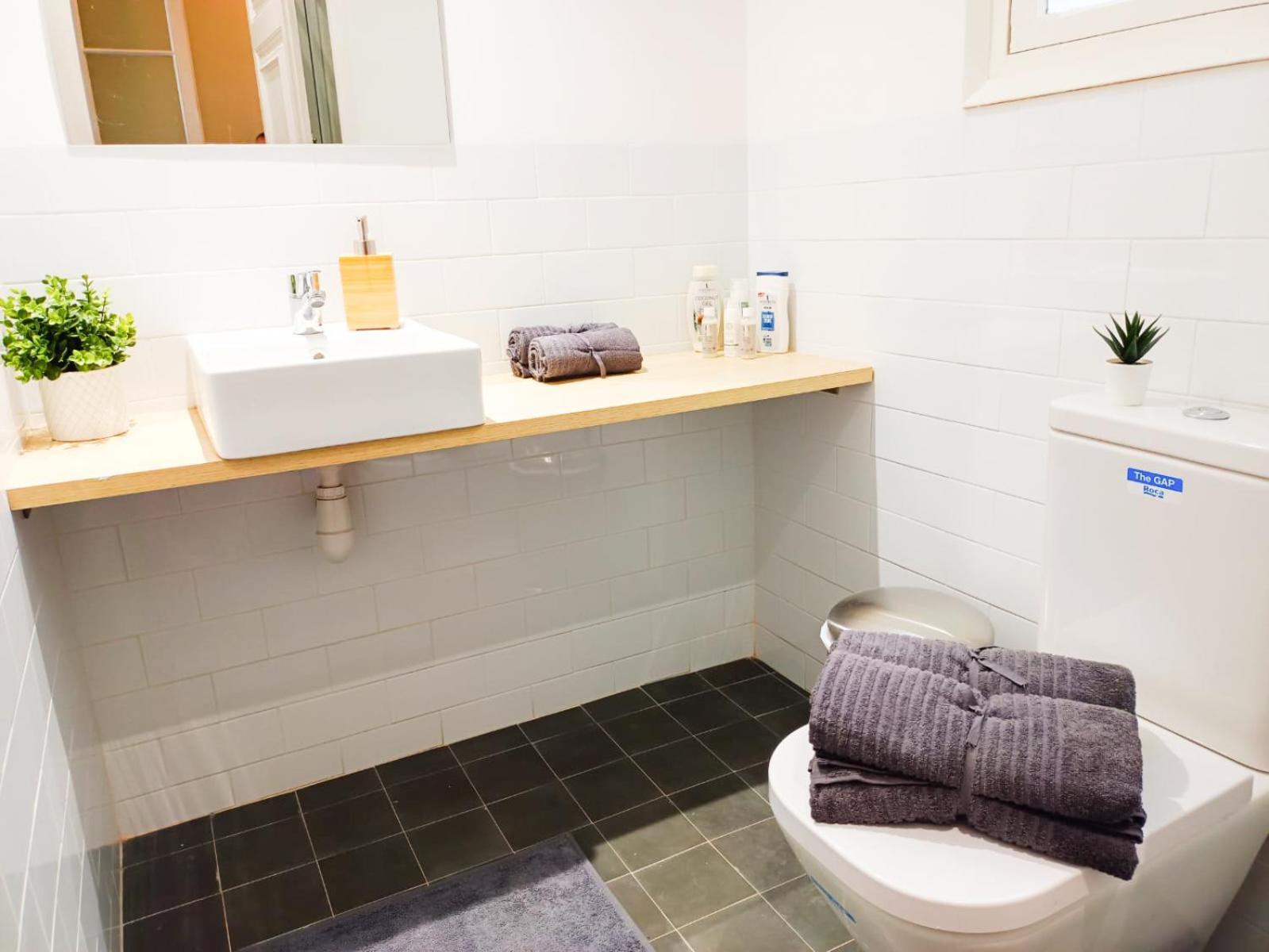 Private Rooms By Plaza Catalunya Barcelona Luaran gambar